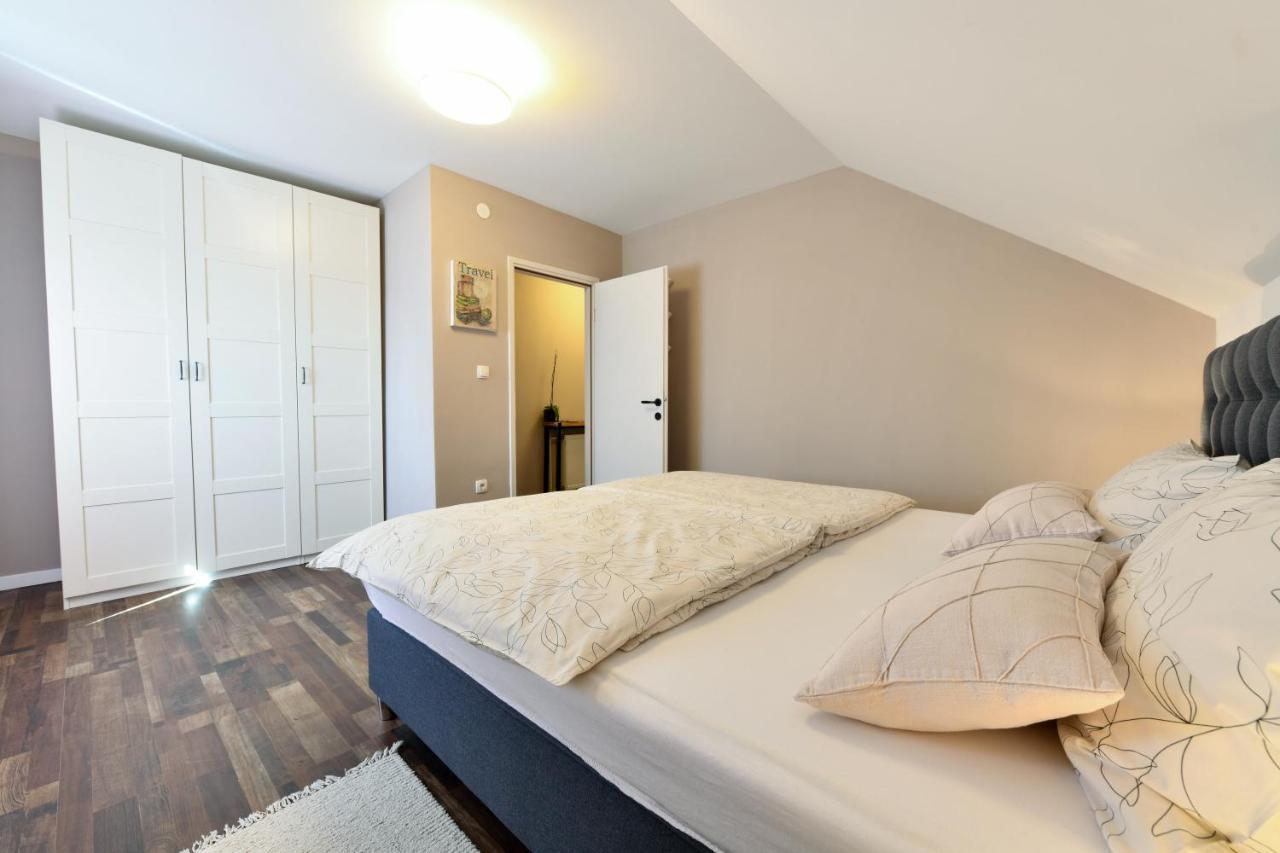Apartment Murva Drežnik Grad Eksteriør billede